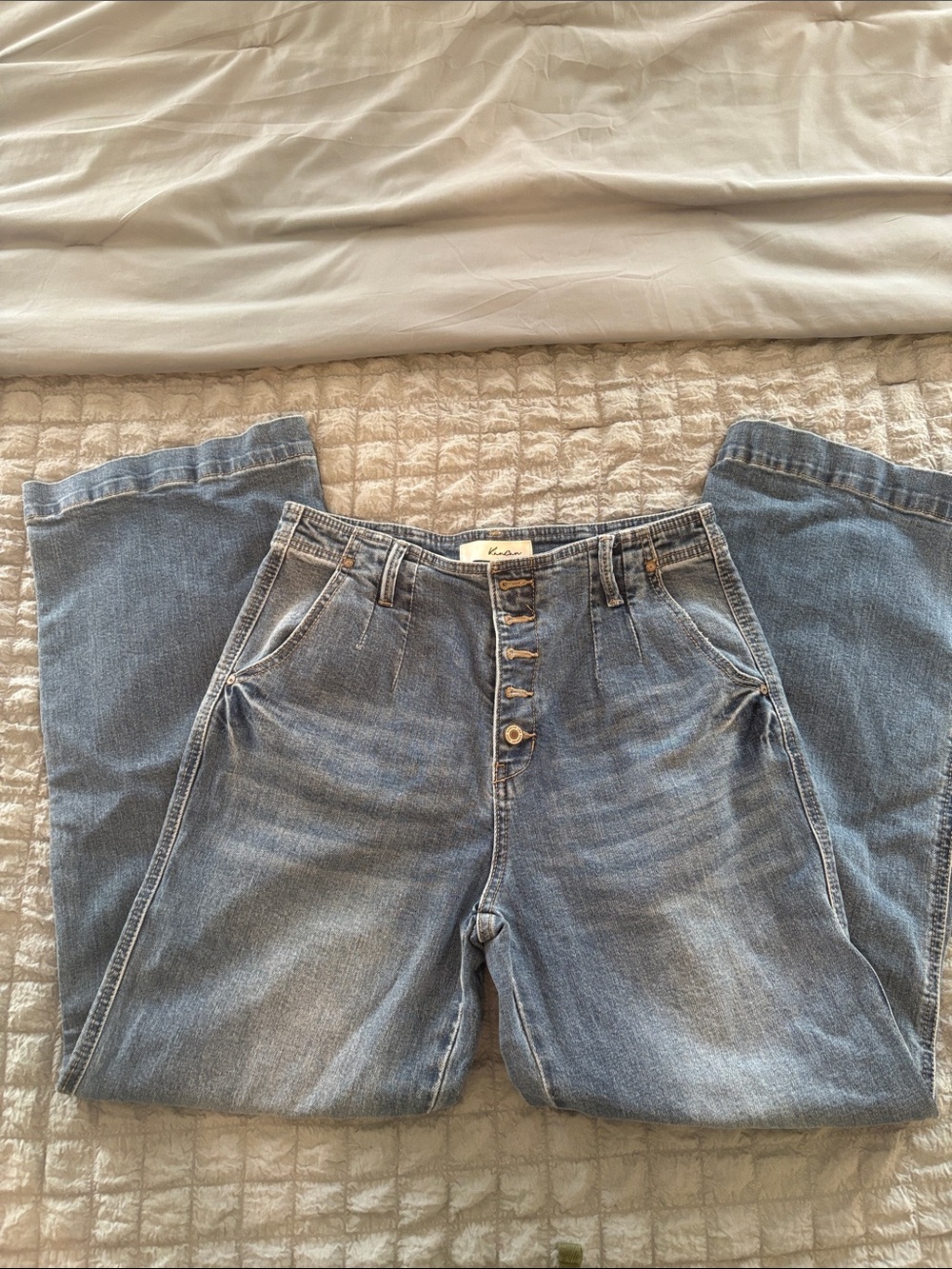 Kancan Light Blue Button-Fly Jeans